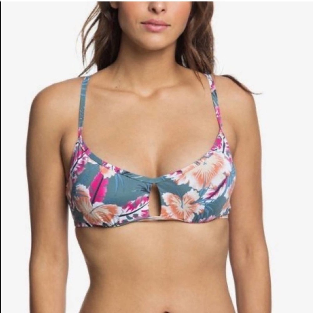 NWT ROXY Printed Beach Classics D-Cup Underwire Bra Bikini Top Small